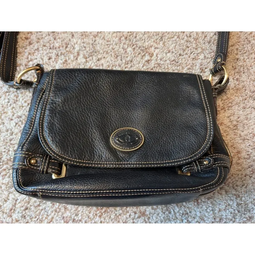 Vintage Etienne Aigner Black Pebbled Leather Flap Crossbody Shoulder Bag Medium